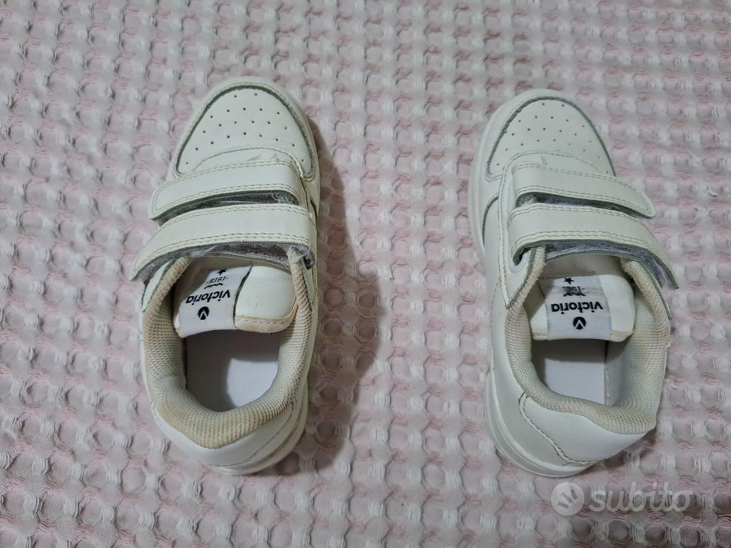 Scarpe da bambino Victoria Tiempo Tutto per i bambini In vendita