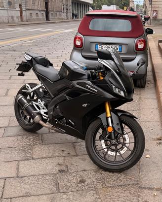 Yamaha 125 yzfr moto roma