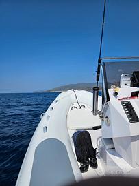 Gommone Predator 570 + Yamaha 100 Cv