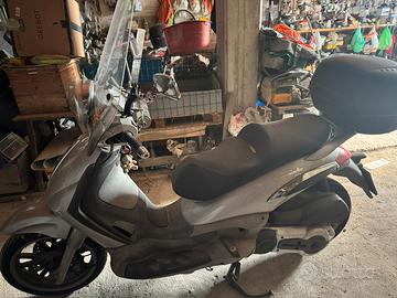 Piaggio Beverly 500