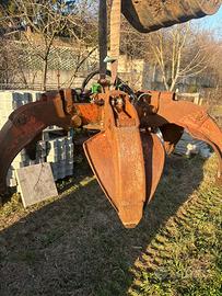 Polipo per gru rottami