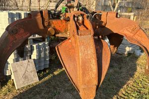 Polipo per gru rottami