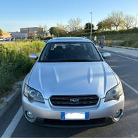 Subaru Legacy Outback 2.5 benzina 2004