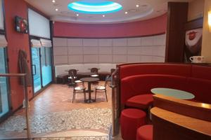 Bar ampia superficie (rif. 05)