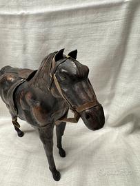 Cavallo vintage in pelle anni 70 - 40 cm