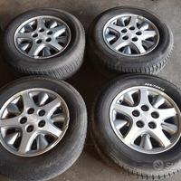 Cerchi In Lega Da 15" Per Chrysler Voyager