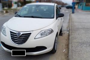 Lancia Y Silver 1.2 8v 69cv - 09 2013