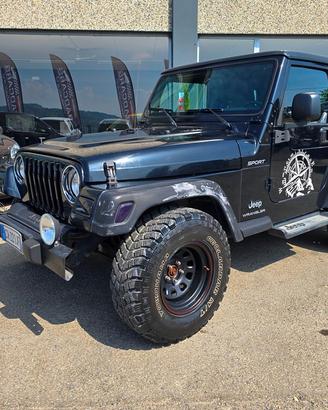 Jeep Wrangler TJ 2.4 143CV Sport CLIMATIZZATO