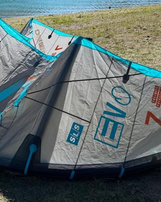 Vela Kitesurf Duotone Evo SLS 7 2026 in garanzia