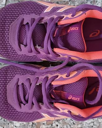 scarpa Asics n.39