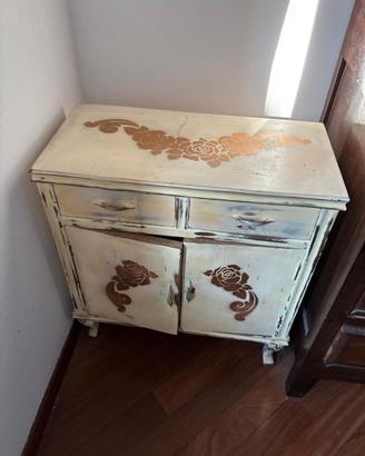 Piccolo Mobiletto vintage shabby chic