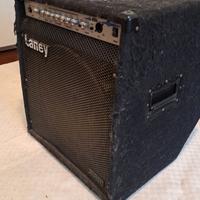 Amplificatore laney rb6 300w/ 180w effettivi