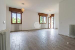 3 LOCALI A TRAVERSETOLO