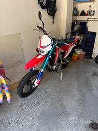 Moto vent derapage 125 4T