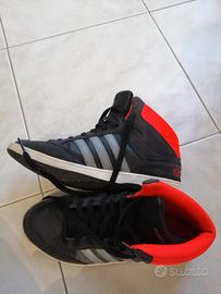 Scarpe Adidas alte