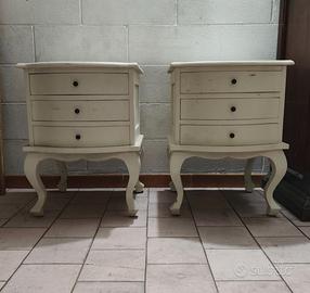 Comodini shabby chic