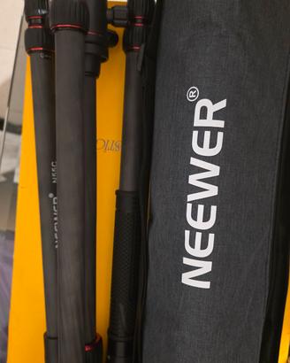 NEEVER N55C 68" Carbon Fiber Tripod