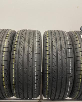 215 45 R18 89W 4 GOMME DUNLOP ESTIVE