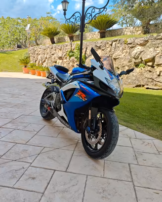 Suzuki Gsx-R 750 K7