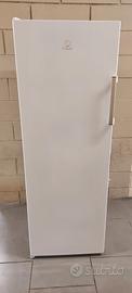 CONGELATORE VERTICALE INDESIT 6 CASSETTI 