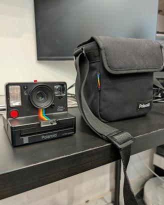 Polaroid One Step+ iType con borsa Polaroid