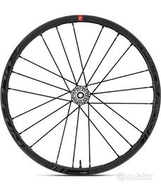 Cerchi fulcrum - racing zero db c19 2wf
