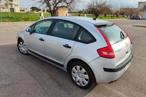 Citroen C4 I 2008 1.4 16v - 229000 km