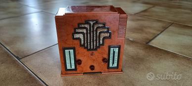 Radio d'epoca miniatura Philips 528