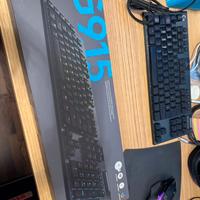 Tastiera logitech G915  layout italia mai usata