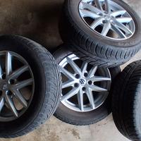 ruote cerchi lega + gomme neve 215/60/16