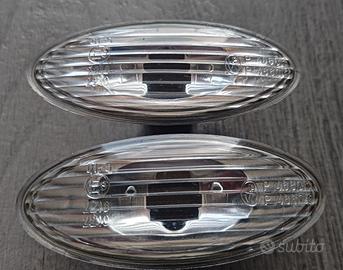 Frecce laterali cromate lexus x Fiat Punto 176