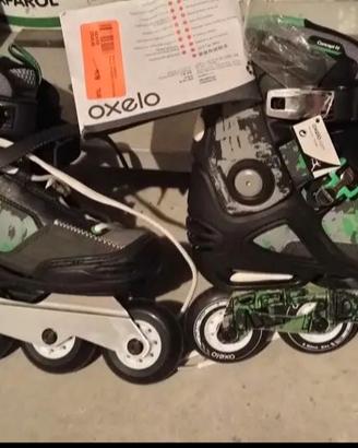 Pattini a rotelle nuovi