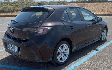 Toyota Corolla 1.8 Hybrid