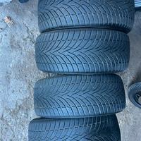 Gomme 245/45r18