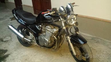 Suzuki bandit 600
