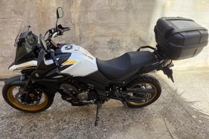Suzuki V-Strom 650 XT 2023 – 8.850 km