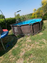 Piscina bestway con oblò 488 cm di lunghezza