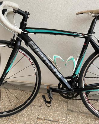 bici da corsa bianchi 