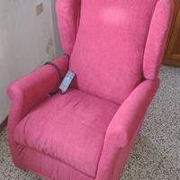 Poltrona alza persone elettrica semi nuova