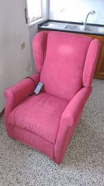 Poltrona alza persone elettrica semi nuova