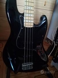 BASSO ELETTRICO SQUIER JAZZ 77