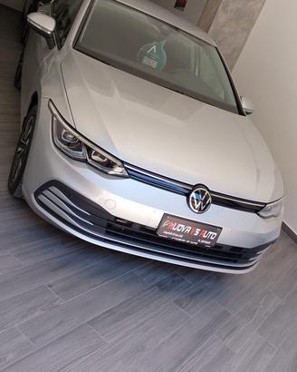 Volkswagen Golf 2.0 TDI 115 CV SCR Life