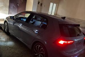 Volkswagen Golf 8 1.0 eTsi cambio Dsg