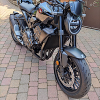 Honda cb 1000 black edition