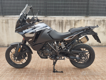 KTM 1290 Super Adventure S del 2019