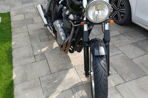 Triumph thruxton 900