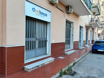 Locale commerciale Negozio