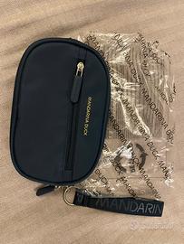 Pochette blu mandarina duck