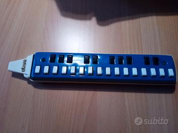 Strumento musicale giocattolo 