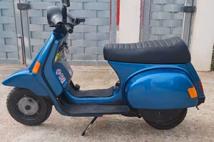 vespa cosa 200